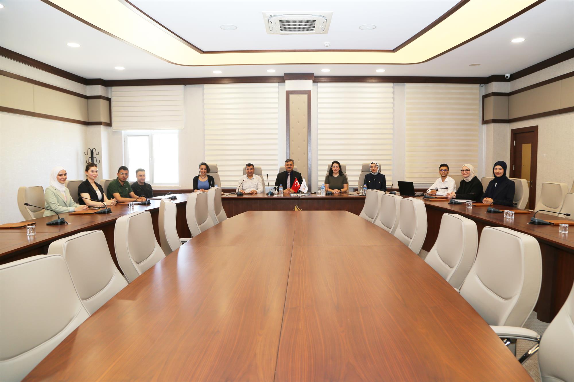 Rektörümüz Prof. Dr. Nihat Şındak Öğrencilerimizin Projelerini Dinledi